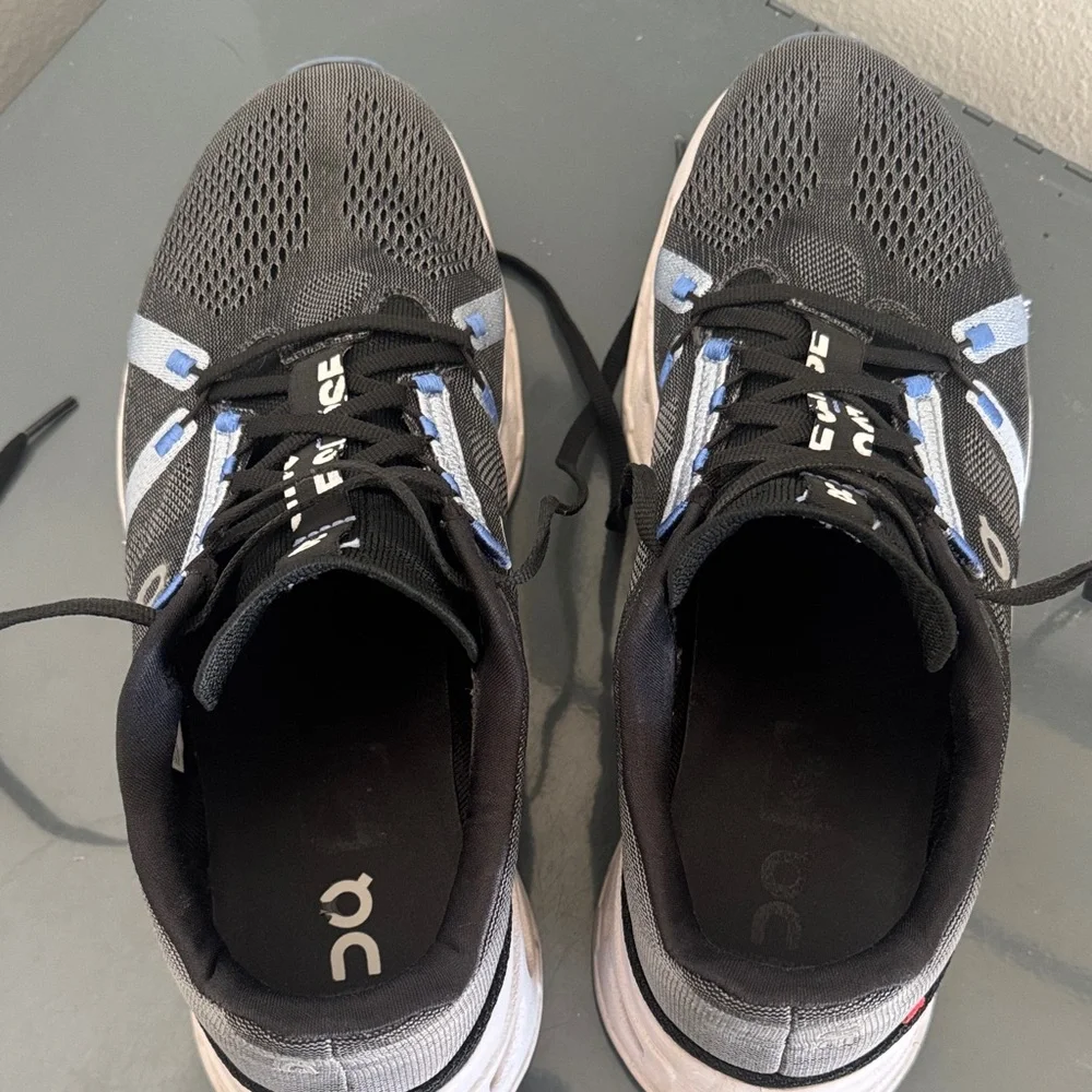 On Running cloud eclipse - Picture 6 of 9